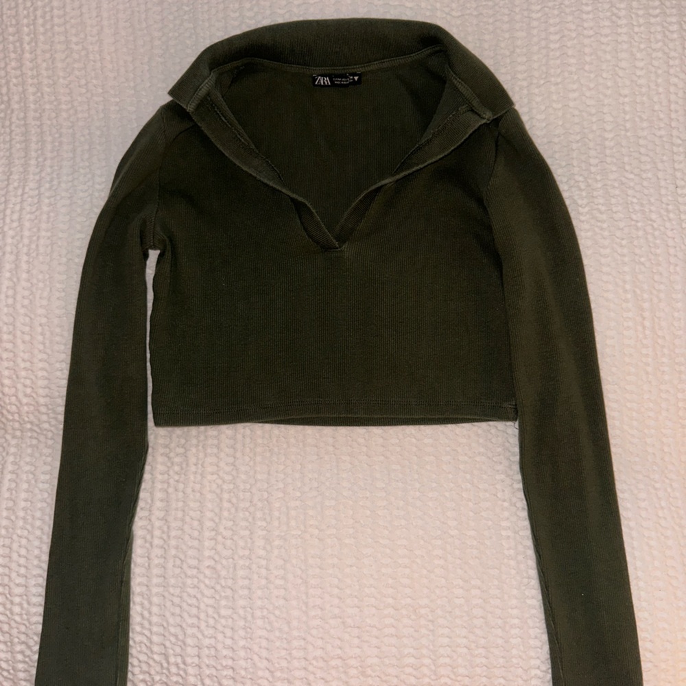 Green Zara long sleeved crop top